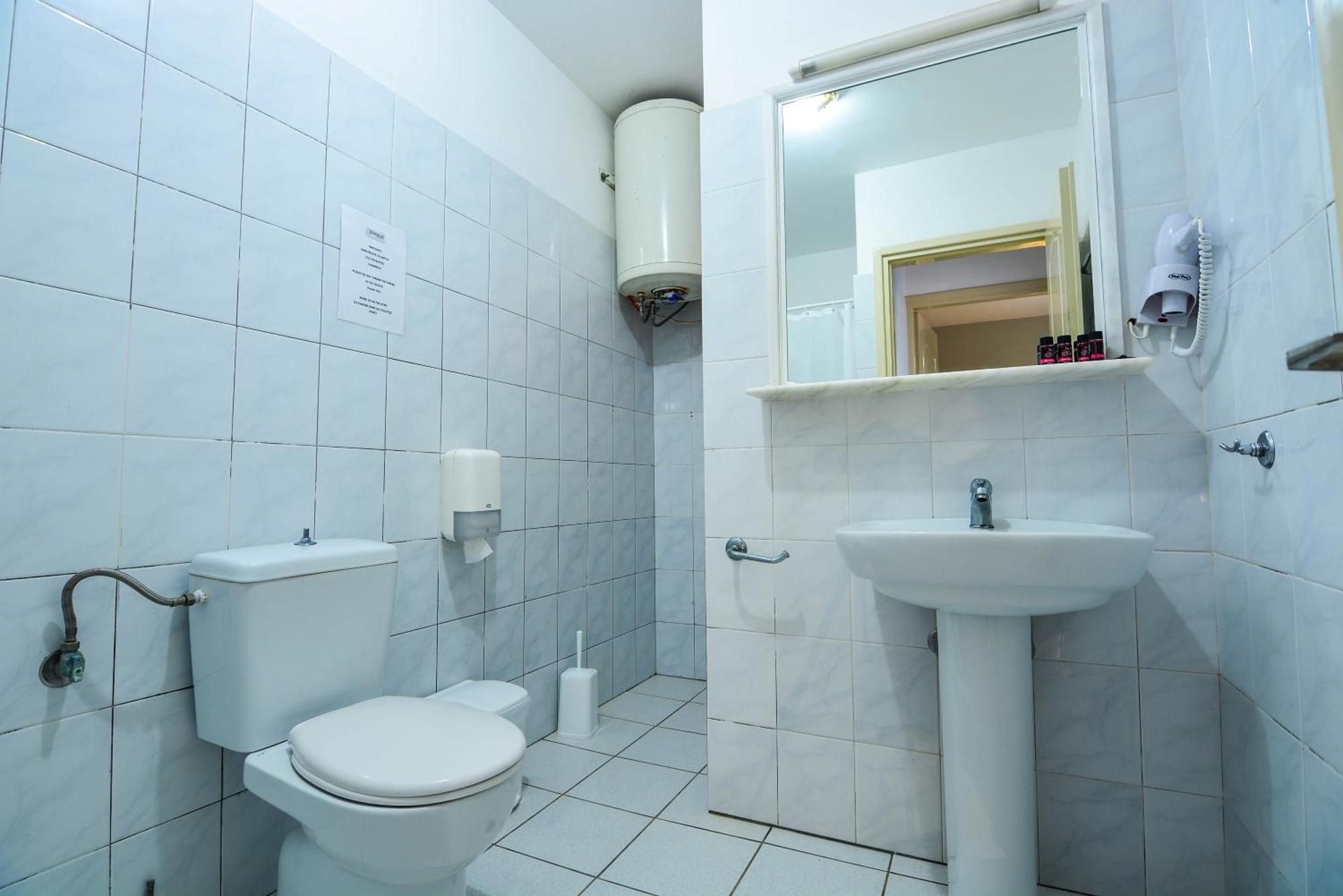 Epavlis Apartments ポルト・ヘリ エクステリア 写真