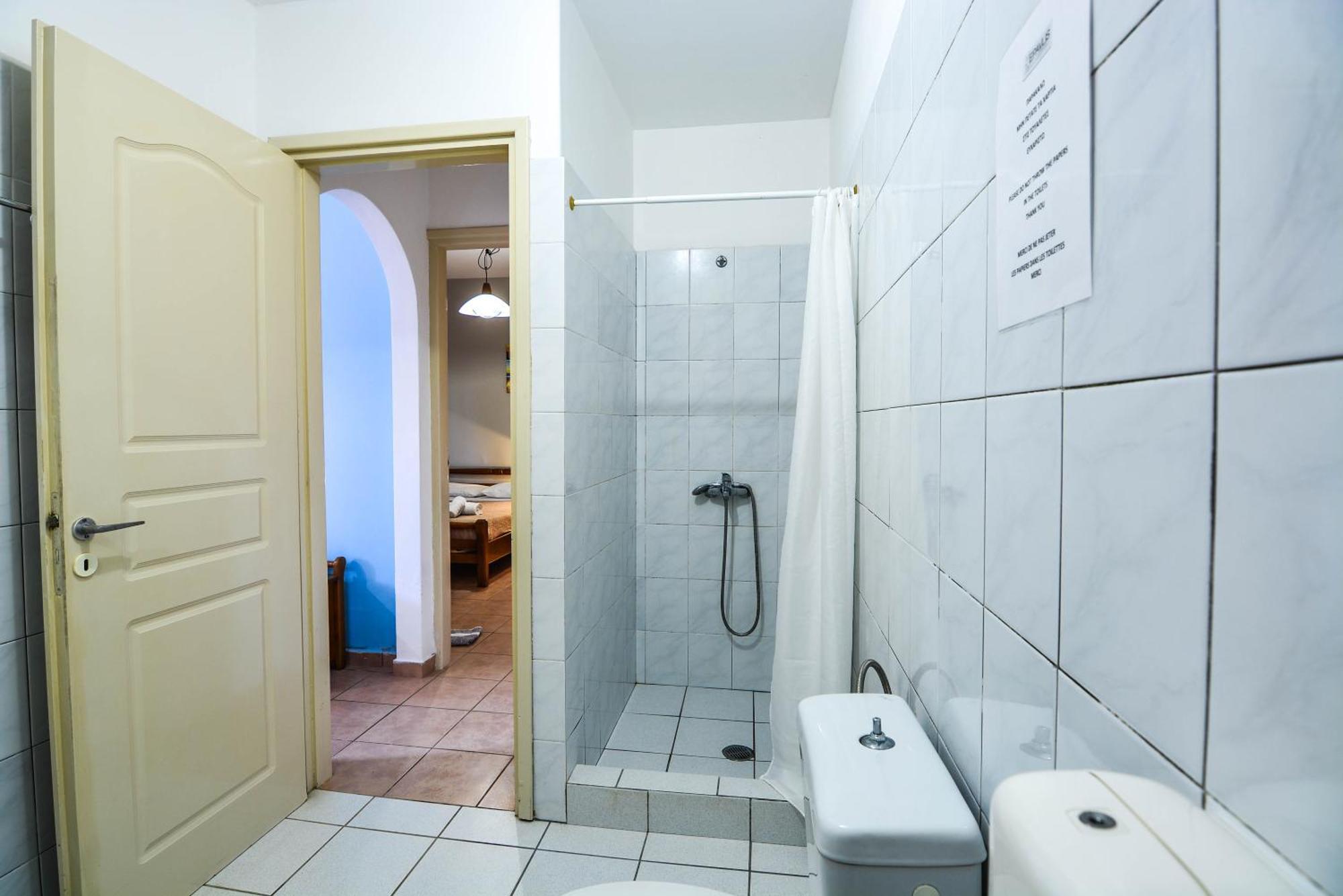 Epavlis Apartments ポルト・ヘリ エクステリア 写真